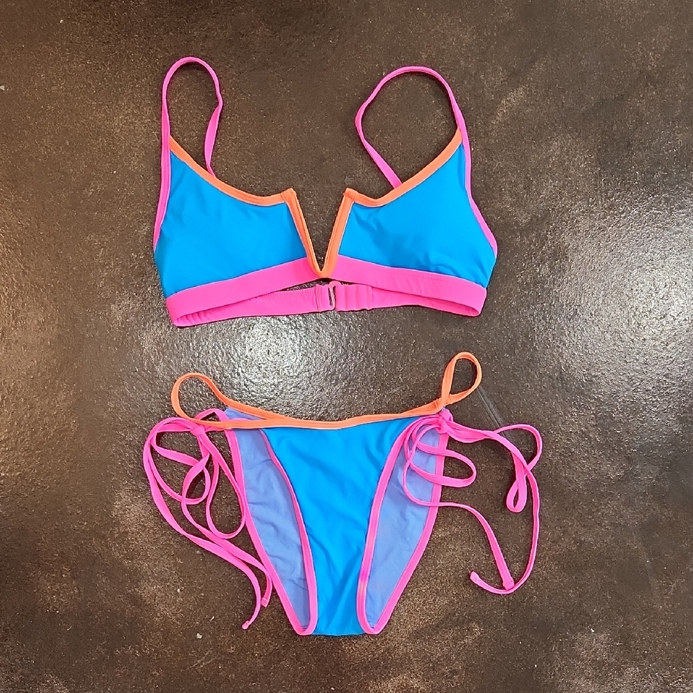 🔥OneOne🔥 Vibrant Blue Bikini with Pink and Orange Trim